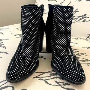 Women’s Madden Girl boots size 7.5 black with rhinestone